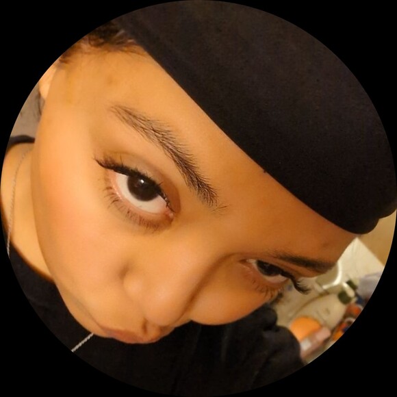 angela_q153